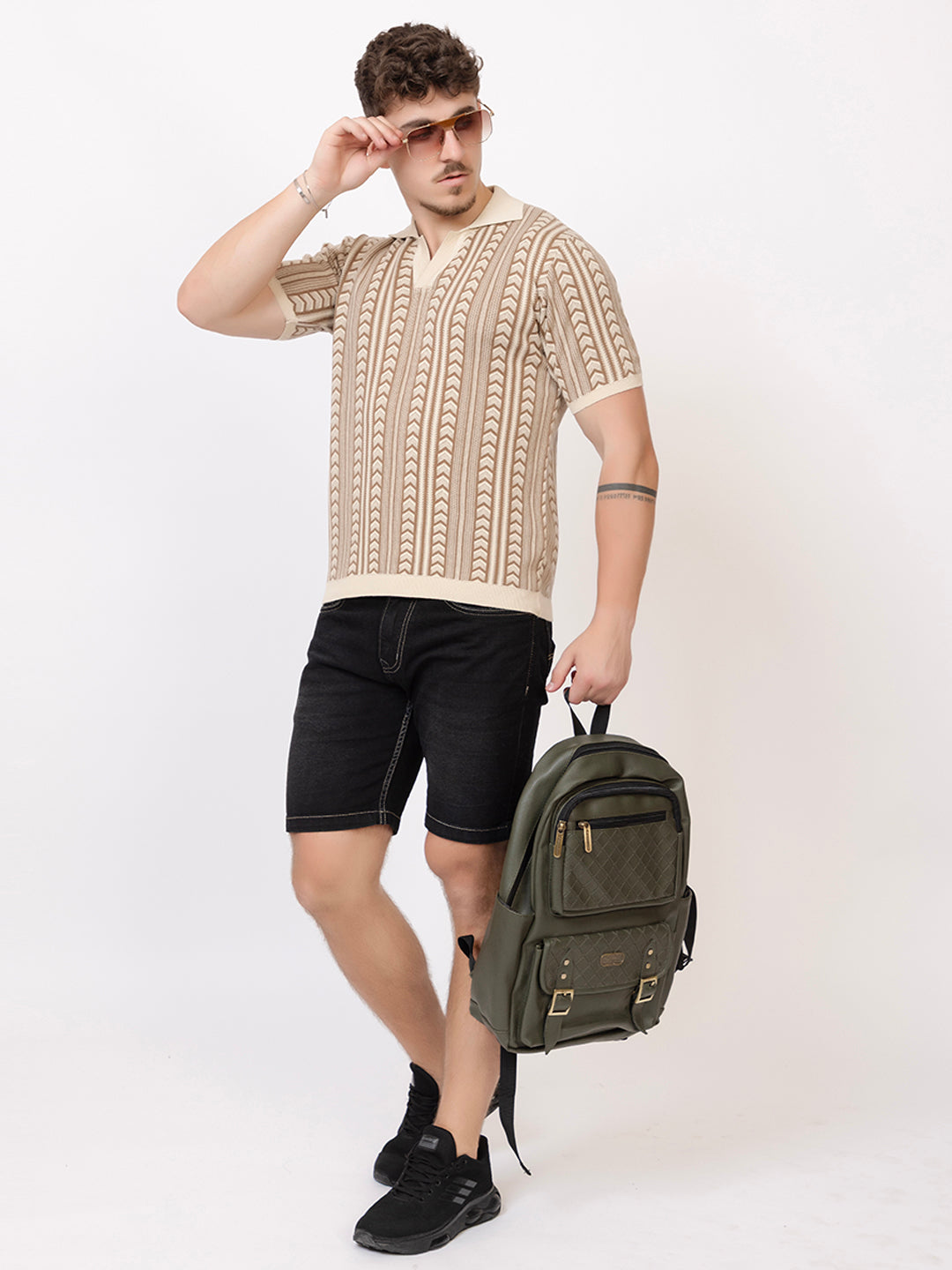 FINE COTTON FLAT KNIT ARROW JAQUARD