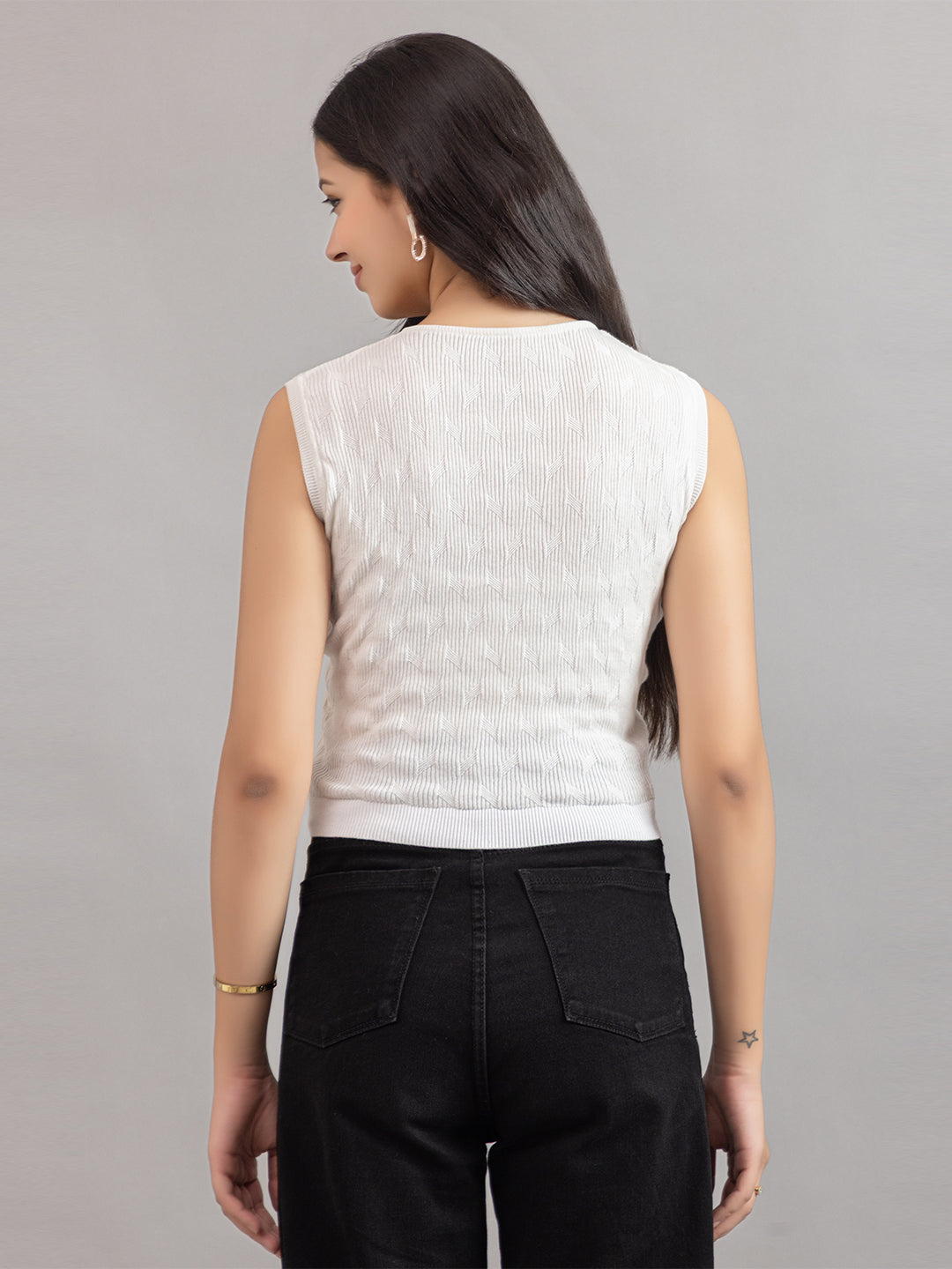 STRACHED KNIT WEST TOP
