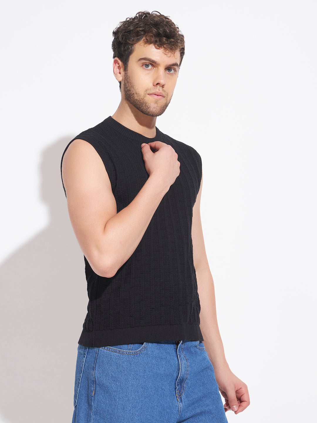 AEDENBURG Men Mixed Texture Panel Round Neck Sleeveless Regular Fit Knitted Cotton Blend Vest