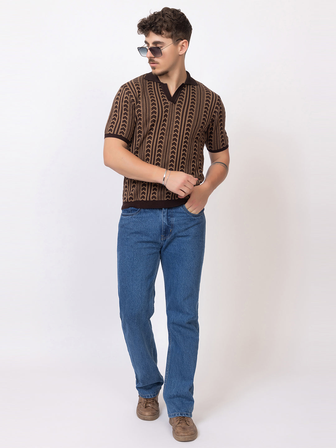 FINE COTTON FLAT KNIT ARROW JAQUARD