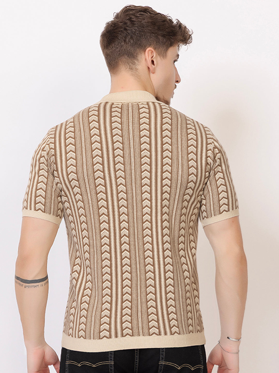 FINE COTTON FLAT KNIT ARROW JAQUARD
