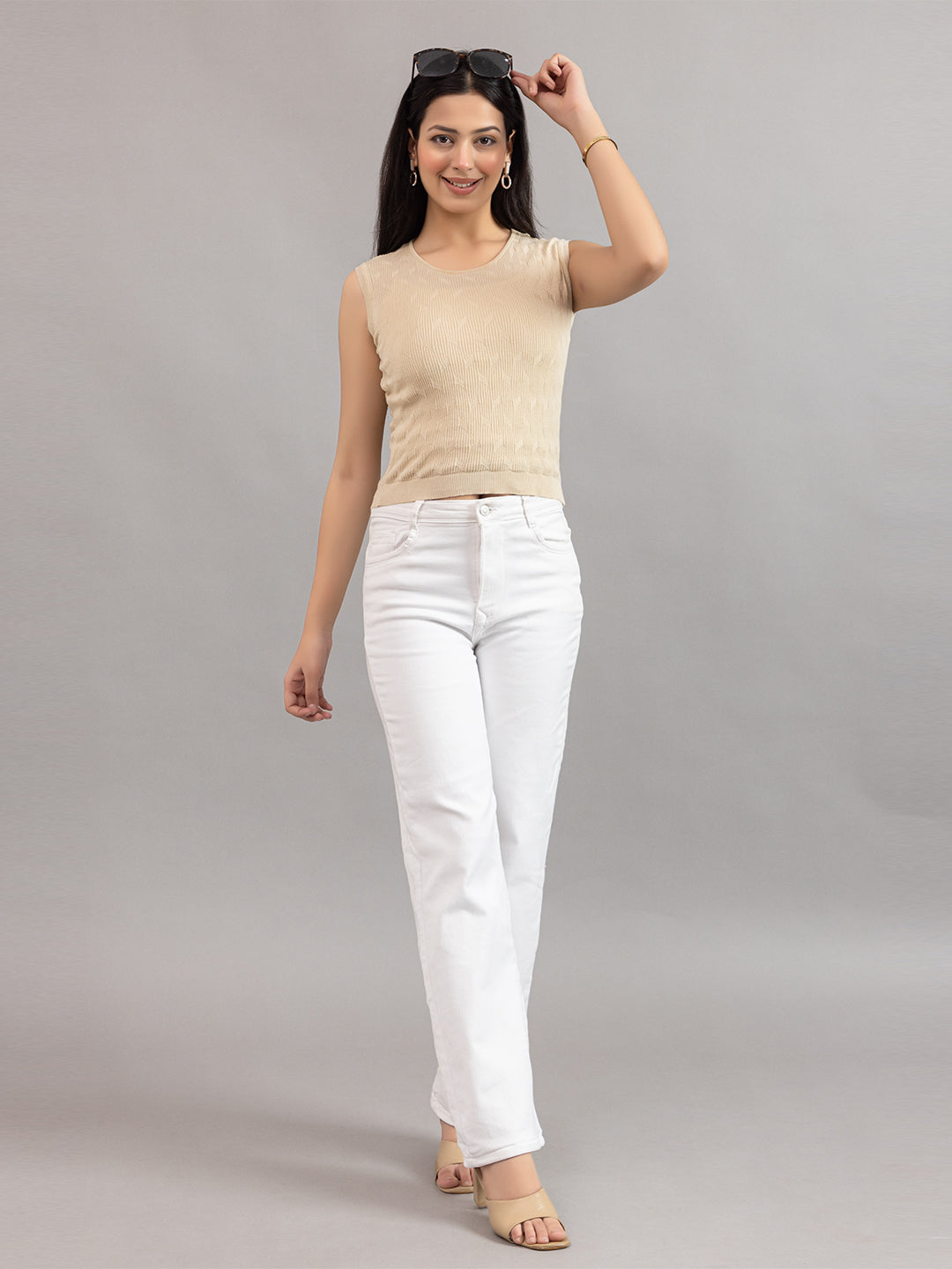 STRACHED KNIT WEST TOP