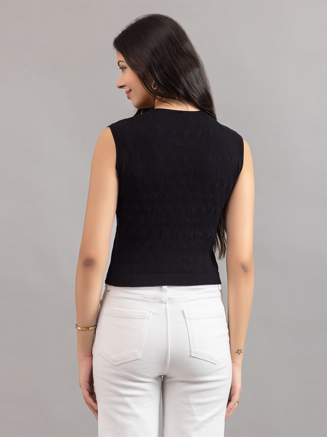 STRACHED KNIT WEST TOP