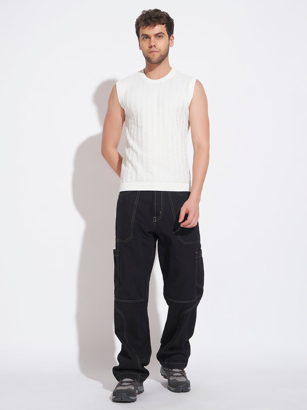 AEDENBURG Men White Knitted Cotton Blend T-Shirt