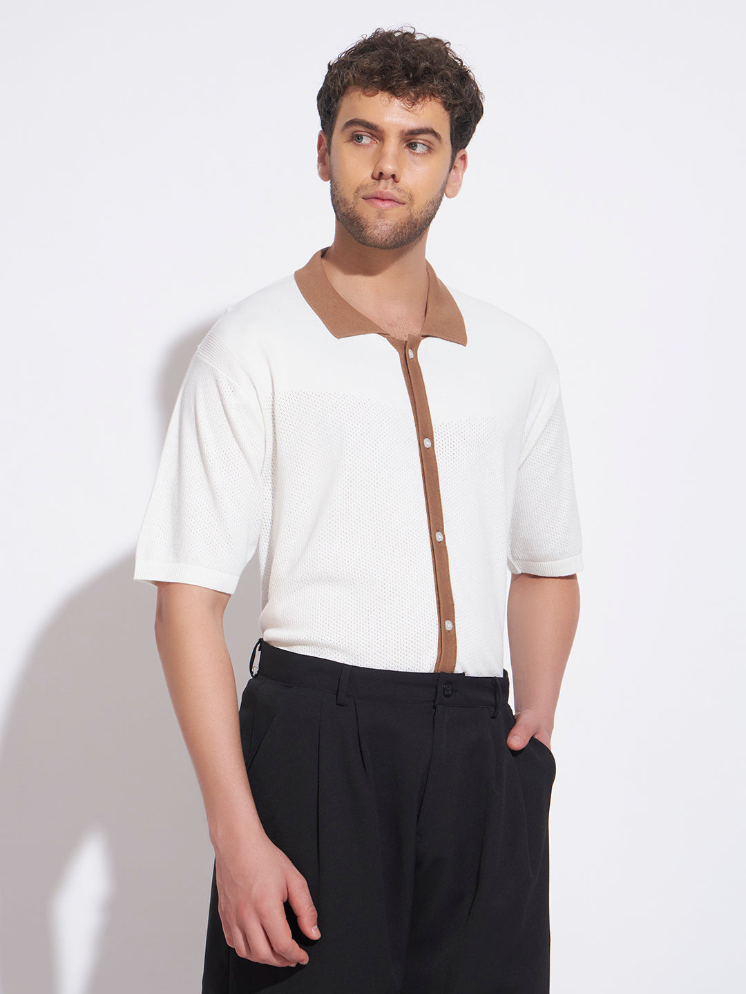 AEDENBURG Men White Knitted Cotton Blend T-Shirt