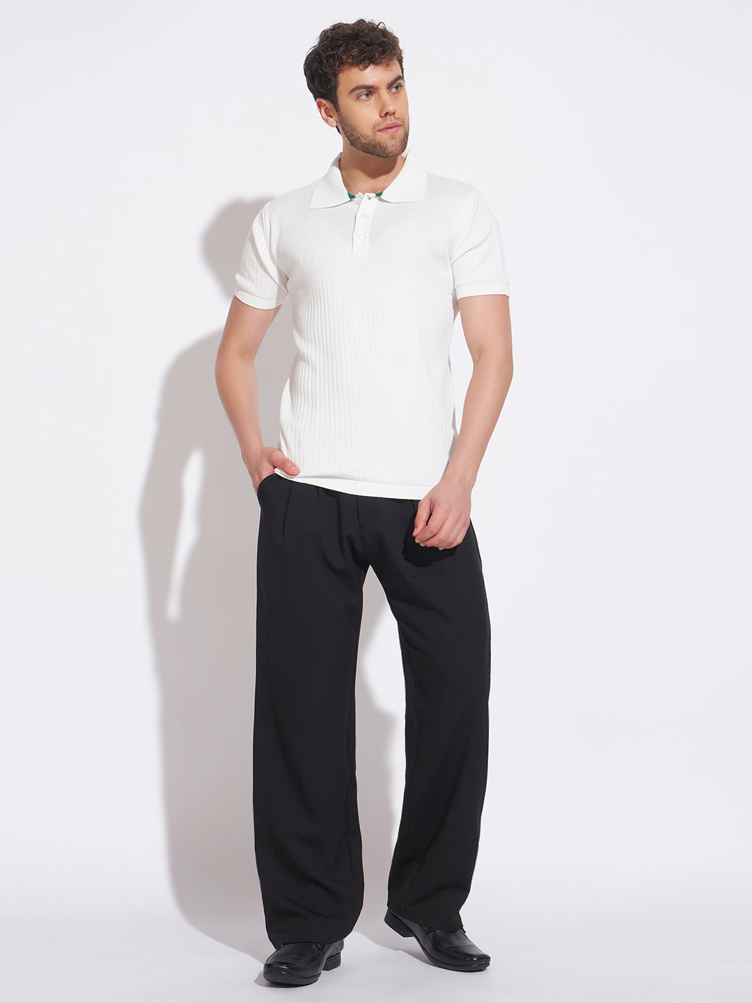 AEDENBURG Men White Knitted Cotton Blend T-Shirt