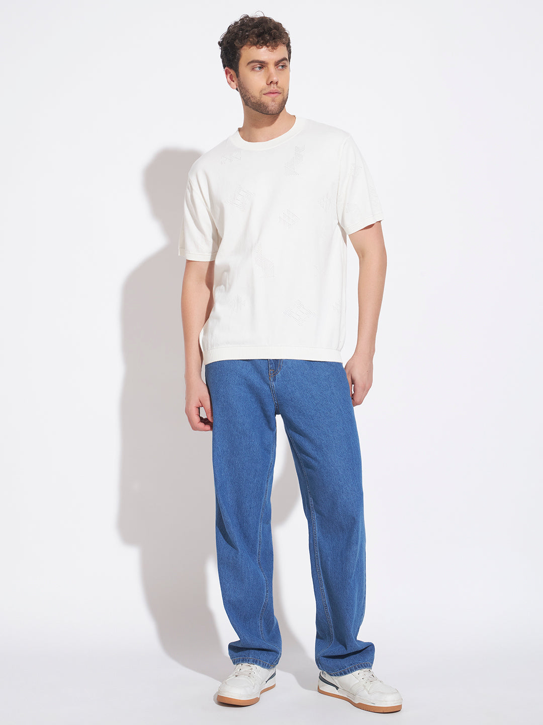 AEDENBURG Men White Knitted Cotton Blend T-Shirt