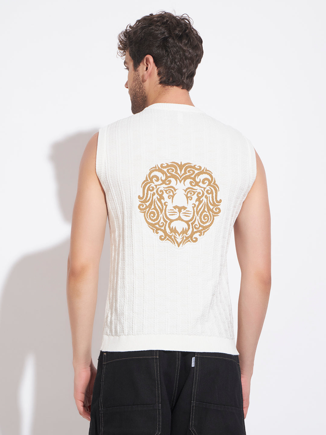 AEDENBURG Men White Knitted Cotton Blend T-Shirt