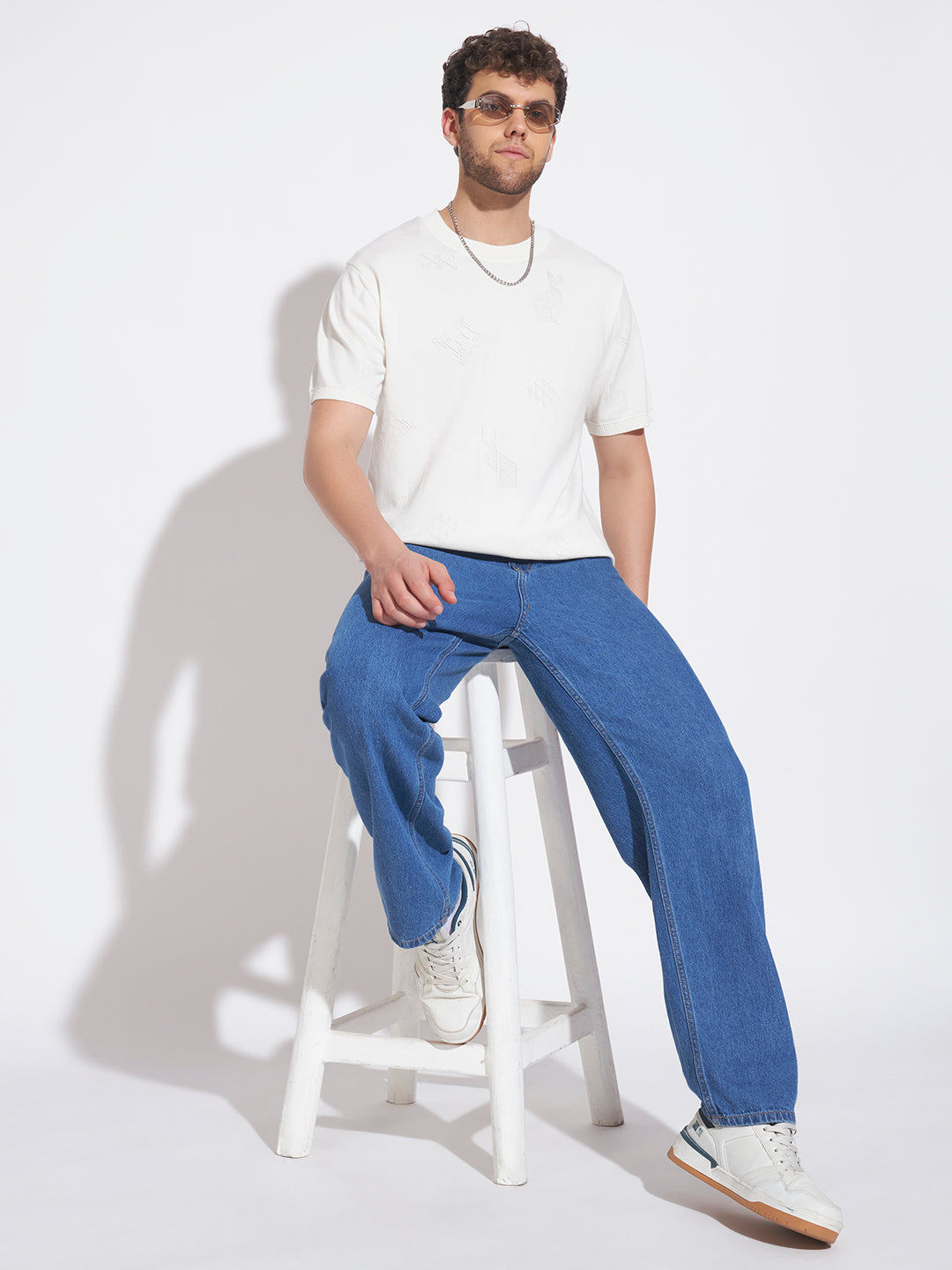 AEDENBURG Men White Knitted Cotton Blend T-Shirt