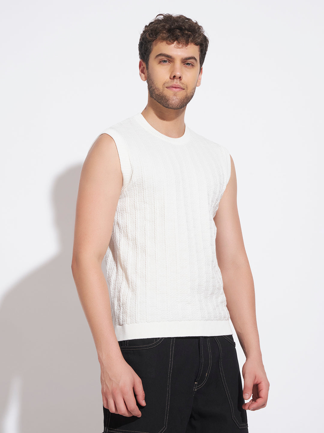 AEDENBURG Men White Knitted Cotton Blend T-Shirt