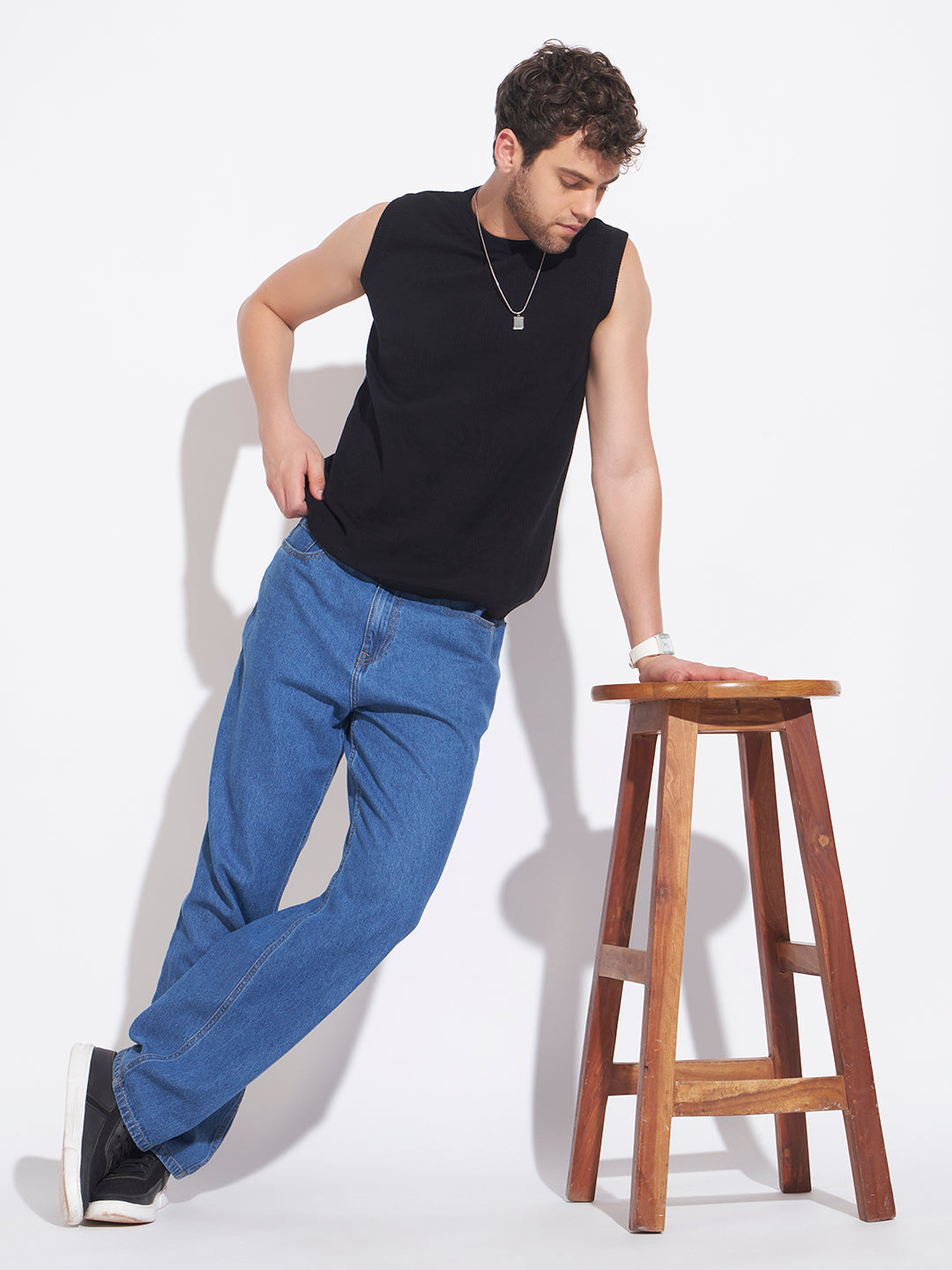 AEDENBURG Men Mixed Texture Panel Round Neck Sleeveless Regular Fit Knitted Cotton Blend Vest