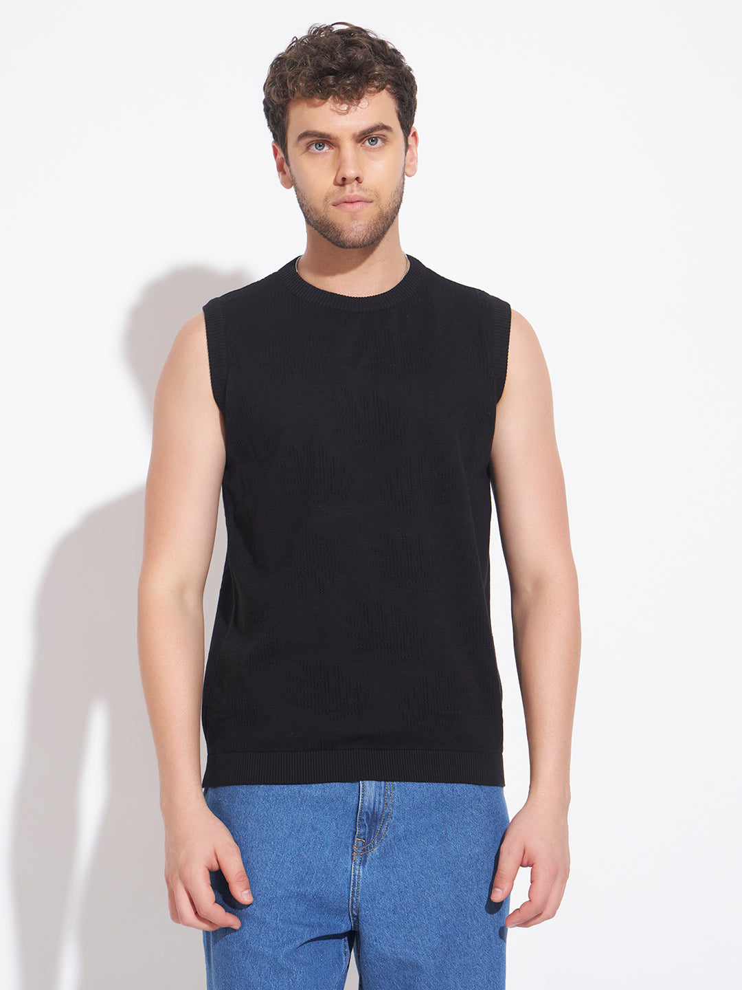 AEDENBURG Men Mixed Texture Panel Round Neck Sleeveless Regular Fit Knitted Cotton Blend Vest