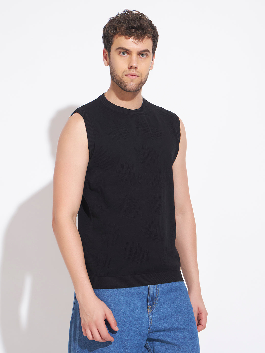 AEDENBURG Men Mixed Texture Panel Round Neck Sleeveless Regular Fit Knitted Cotton Blend Vest