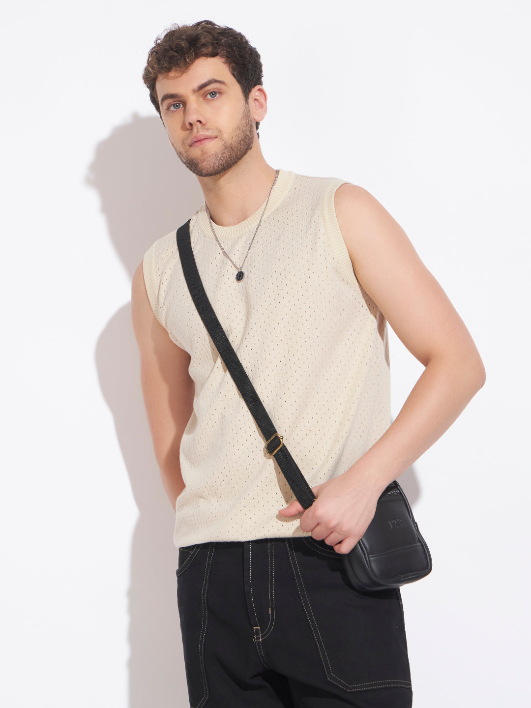AEDENBURG Men Pointelle Knit Round Neck Sleeveless Regular Fit Knitted Cotton Blend Vest
