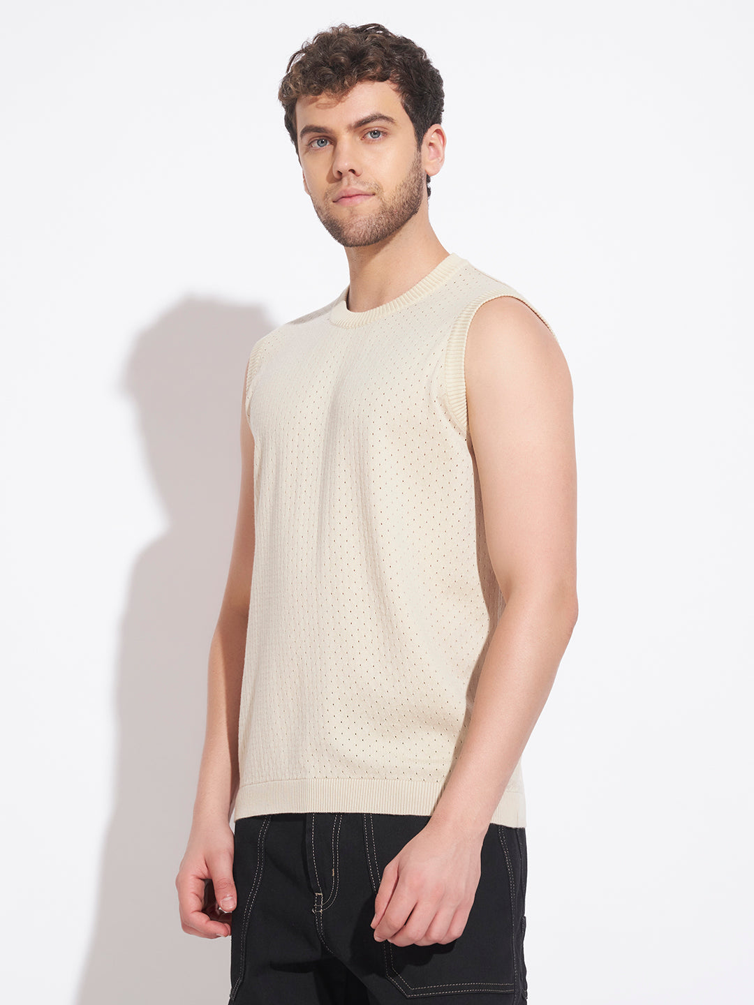 AEDENBURG Men Pointelle Knit Round Neck Sleeveless Regular Fit Knitted Cotton Blend Vest